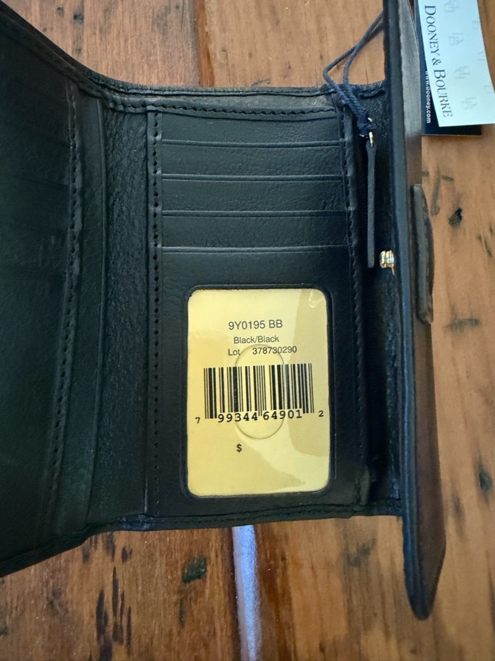 NEW Dooney & Bourke Florentine Black Leather Flap Wallet - Picture 3 of 4
